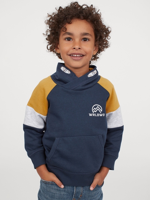 

H&M Boys Blue & Yellow Solid Funnel Collar Top, Navy blue