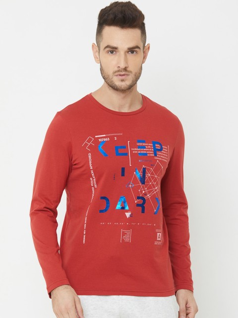 

Sweet Dreams Men Red Printed Round Neck T-shirt