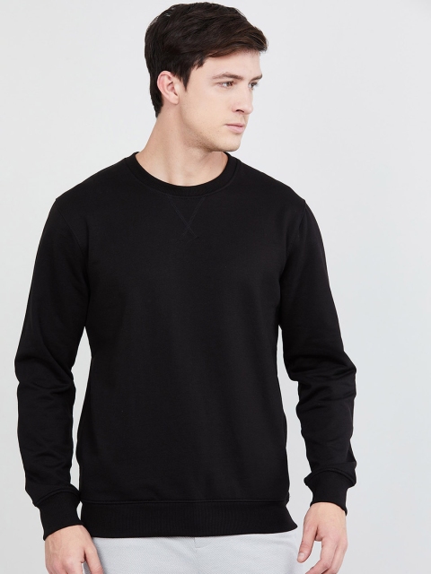 

max Men Black Solid Sweatshirt