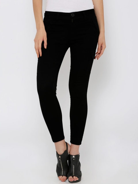 

Kraus Jeans Women Black Regular Fit Solid Regular Trousers