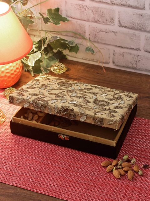 

Aapno Rajasthan Brown & Beige Wooden Multipurpose Box