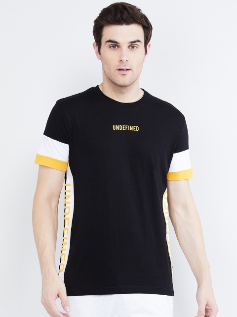 

max Men Black Printed Round Neck T-shirt