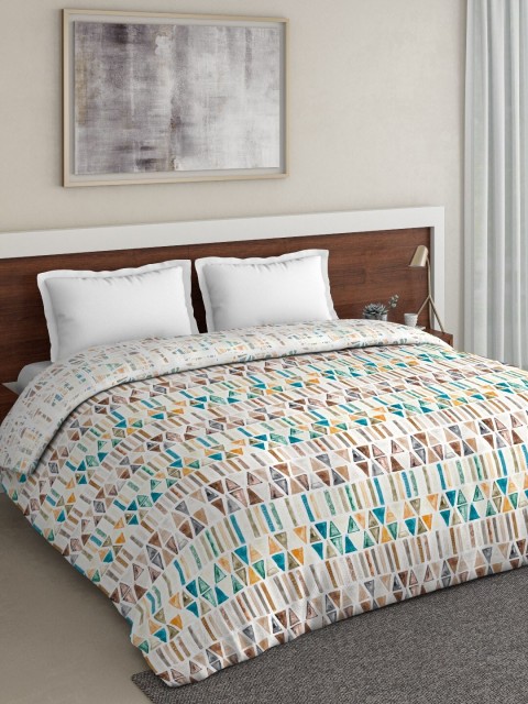 

DDecor White & Green Geometric Mild Winter 150 GSM Double Bed Dohar