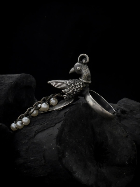

Silvermerc Designs Women Silver-Plated Oxidised Adjustable Finger Ring