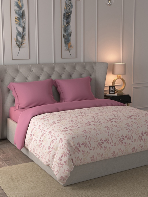 

MASPAR Mauve & Off-White Floral AC Room 110 GSM Double Bed Quilt