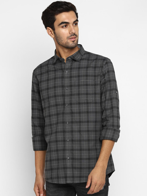 

METTLE Men Black & Grey Regular Fit Checked Casual Shirt