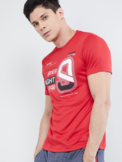 

max Men Red Printed Round Neck T-shirt