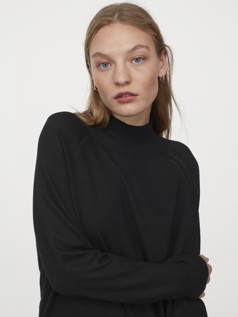 

H&M Women Black Solid Turtleneck Jumper