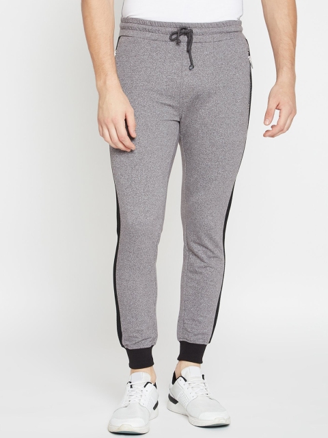 

CAMLA Men Grey Solid Slim-Fit Track Pant