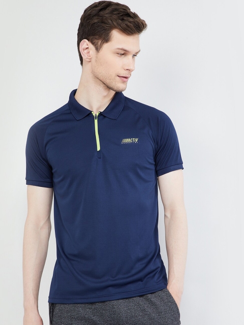 

max Men Blue Solid Polo Collar T-shirt