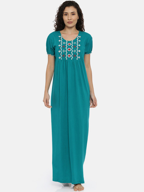 

Bailey sells Green Embroidered Nightdress