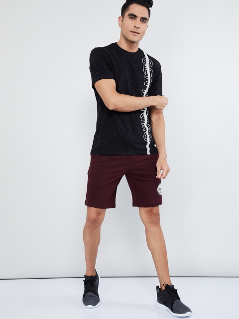

max Men Burgundy Solid Regular Fit Sports Shorts