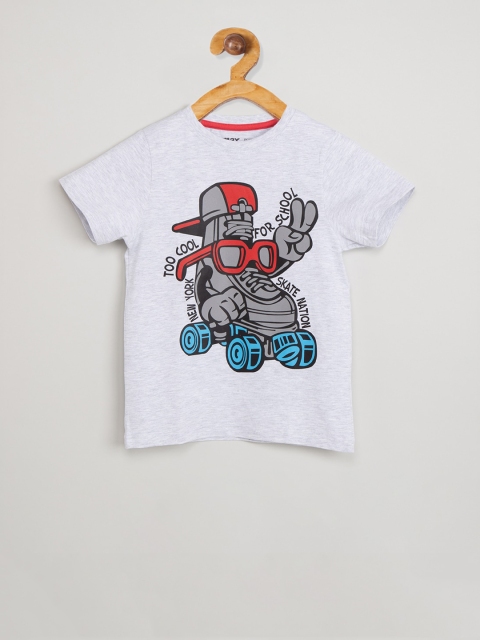 

max Boys White Printed Round Neck T-shirt