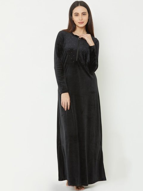 

Sweet Dreams Black Solid Nightdress 2492GT