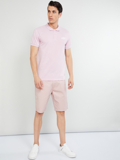 

max Men Pink Solid Regular Fit Regular Shorts