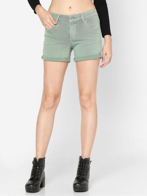 

Deal Jeans Women Green Washed Regular Fit Denim Shorts