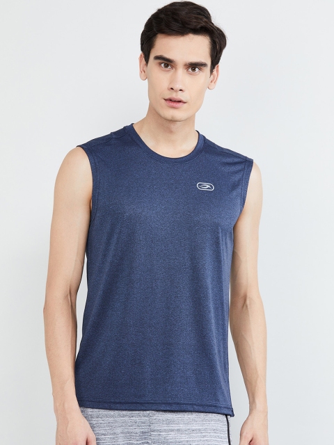 

max Men Blue Solid Round Neck T-shirt