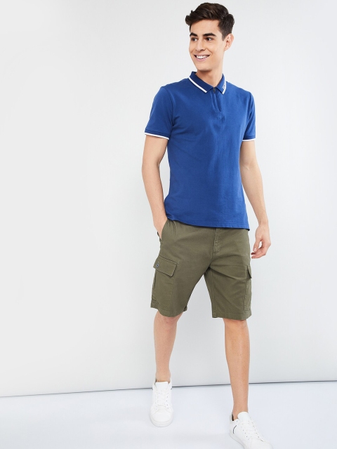 

max Men Green Solid Regular Fit Cargo Shorts
