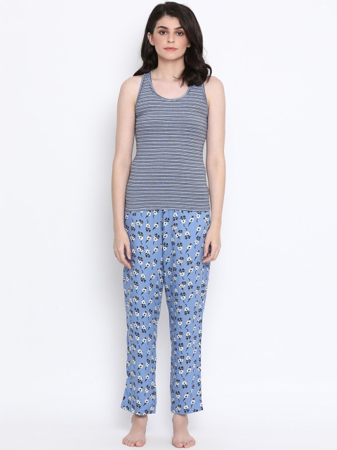 

Clovia Women Blue Striped Night Suit