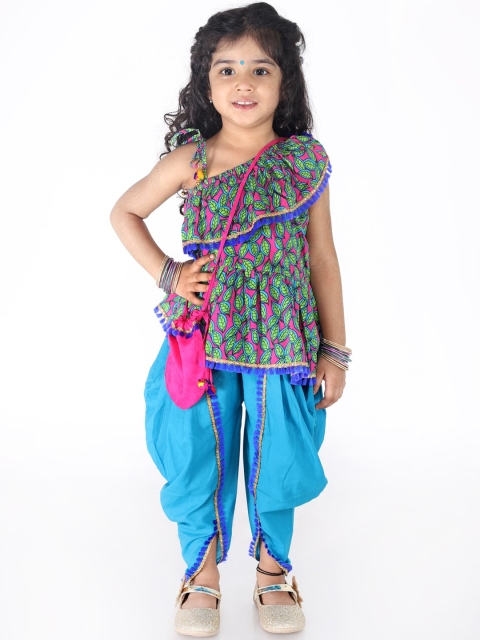 

KID1 Girls Green & Blue Printed Kurti with Dhoti Pants