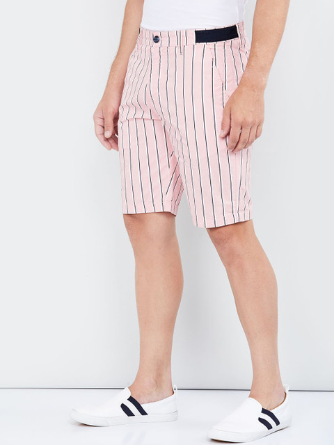 

max Men Pink Striped Regular Shorts