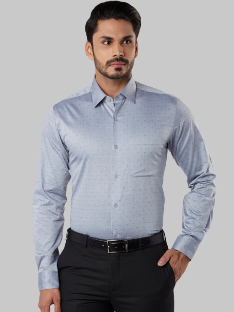 

Raymond Men Grey Regular Fit Self Design Formal Shirt