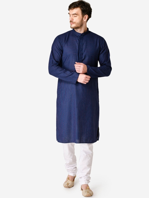 

TABARD Men Navy Blue & White Solid Kurta with Churidar