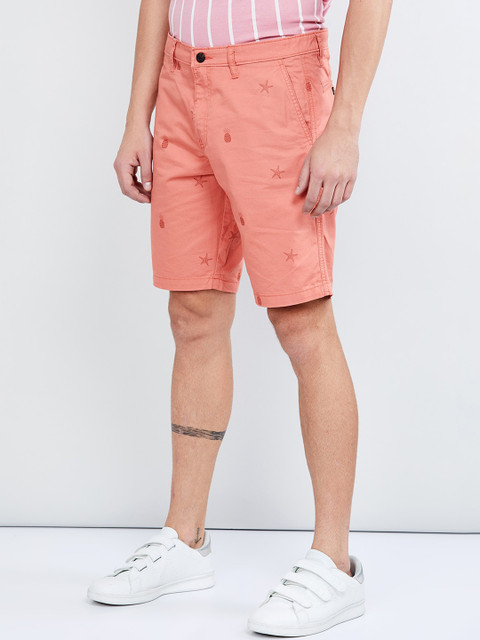 

max Men Peach-Coloured Printed Regular Fit Regular Shorts