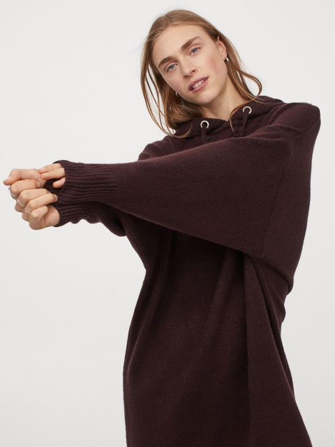 

H&M Women Burgundy Knitted Hooded Dress