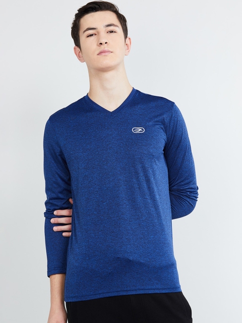 

max Men Navy Blue Solid V-Neck T-shirt