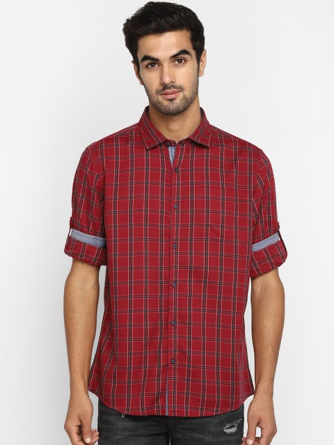 

METTLE Men Red & Black Regular Fit Checked Casual Shirt