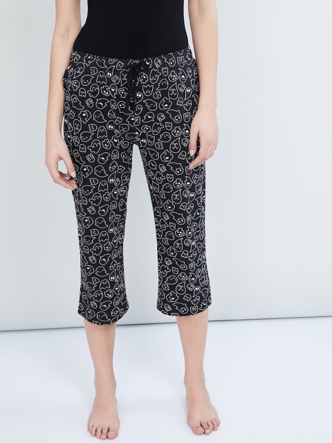 

MAX Women Black & White Printed Lounge Pant