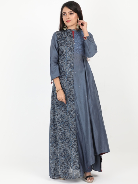 

SABOO COLLECTIONS Women Grey & Black Embroidered Kurta with Trousers