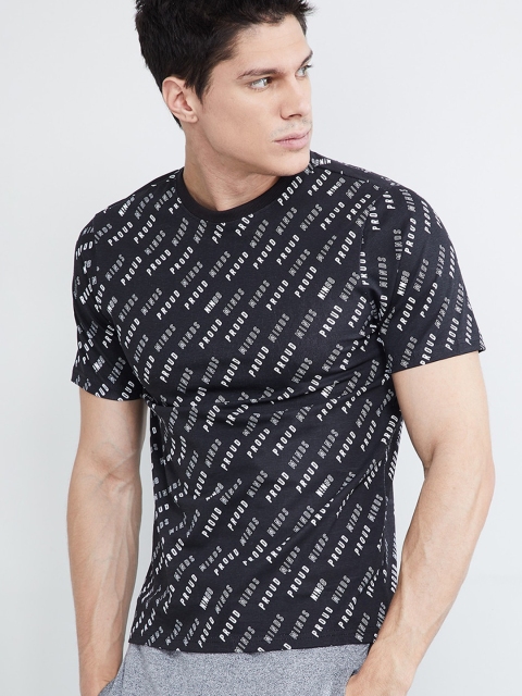 

max Men Black Printed Round Neck T-shirt