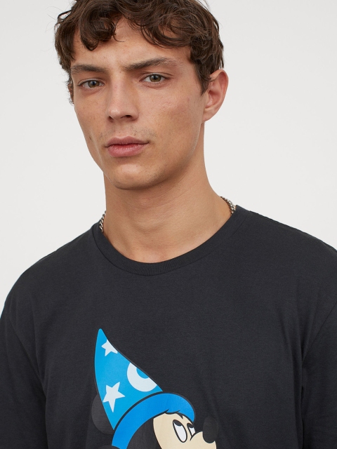 

H&M Men Black & Blue Mickey Mouse Printed T-shirt