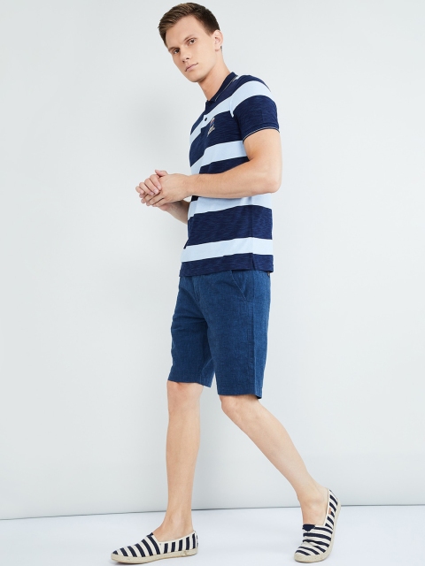 

max Men Blue Solid Regular Fit Regular Shorts