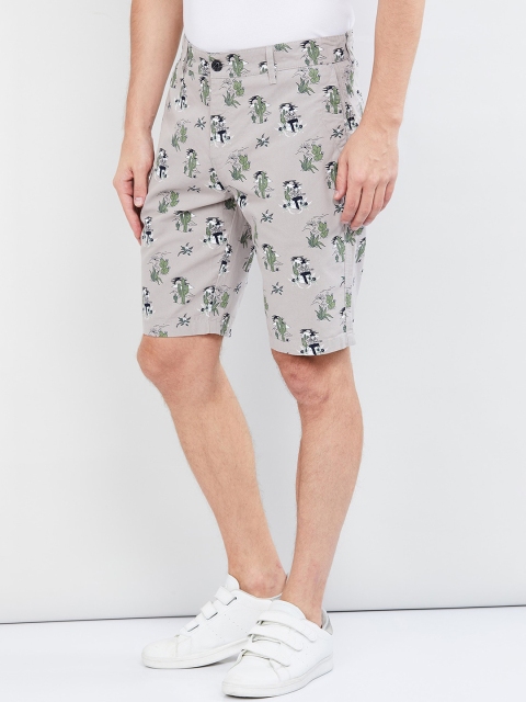 

max Men Grey Printed Regular Fit Regular Shorts