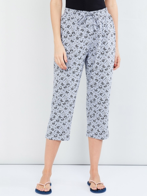max Women Grey & Black Printed Lounge Capris