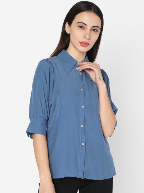 

Deal Jeans Women Blue Regular Fit Solid Casual Shirt