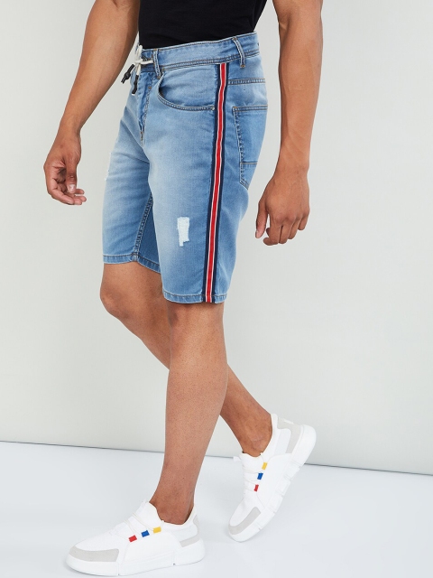 

max Men Blue Washed Slim Fit Denim Shorts With Side Stripes