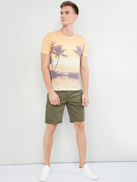 

max Men Olive Green Solid Regular Shorts