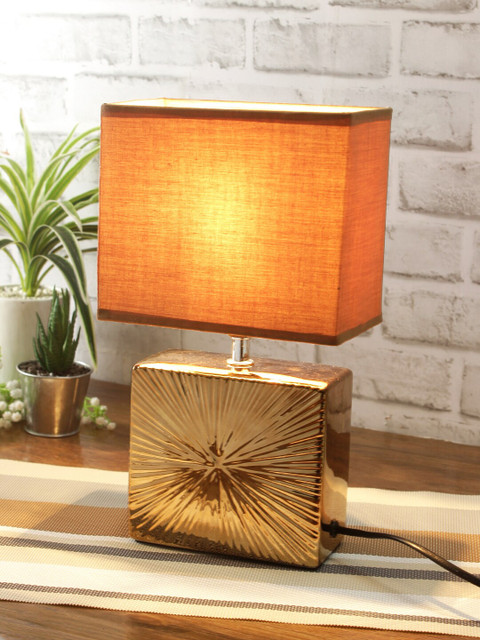 

House Of Accessories Brown Textured Traditional Table Lamp with Shade