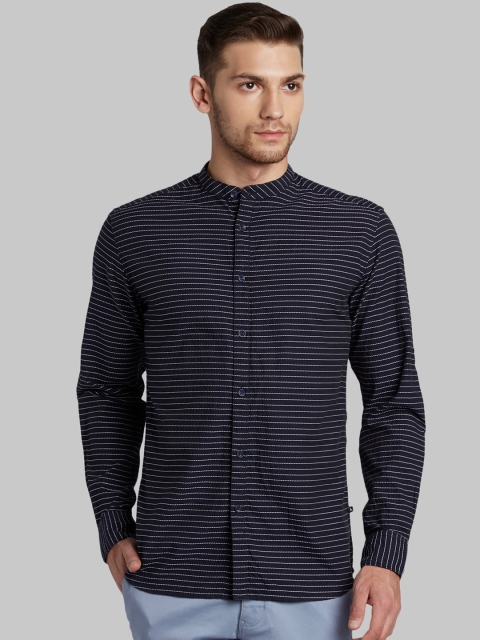 

Parx Men Blue Slim Fit Striped Casual Shirt