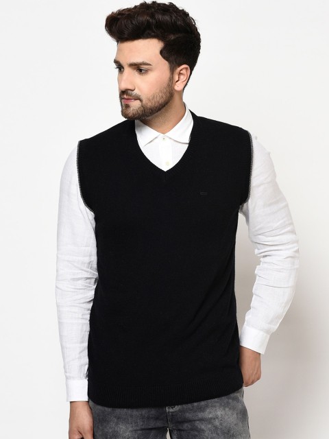 

METTLE Men Black Solid Pullover Sweater
