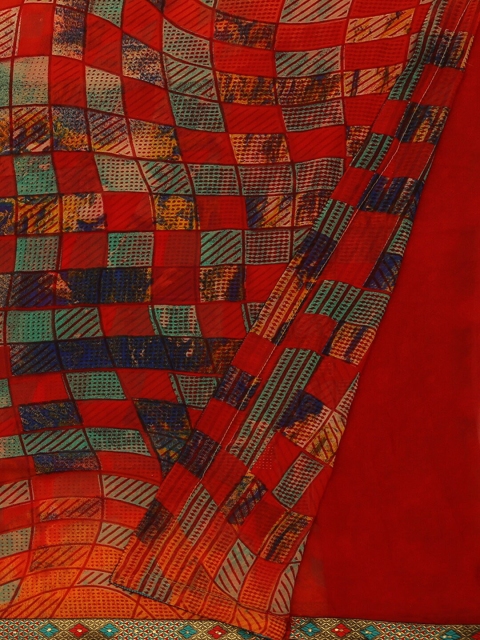 

Pothys Red & Green Poly Georgette Checked Saree