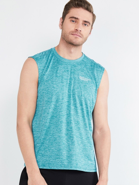 

max Men Blue Solid Round Neck T-shirt