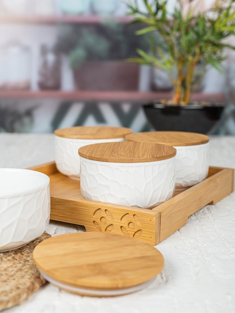 

WHITE GOLD Porcelain Bowl with Wooden Lid & Tray (Set of 5pcs)