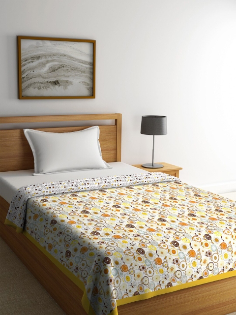 

ROMEE White & Beige Ethnic Motifs Mild Winter 300 GSM Single Bed Dohar