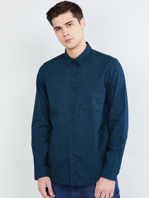 

max Men Navy Blue & Sea Green Regular Fit Printed Casual Shirt