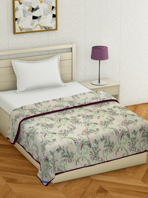 

BOMBAY DYEING Beige & Green Floral Mild Winter 210 GSM Single Bed Blanket